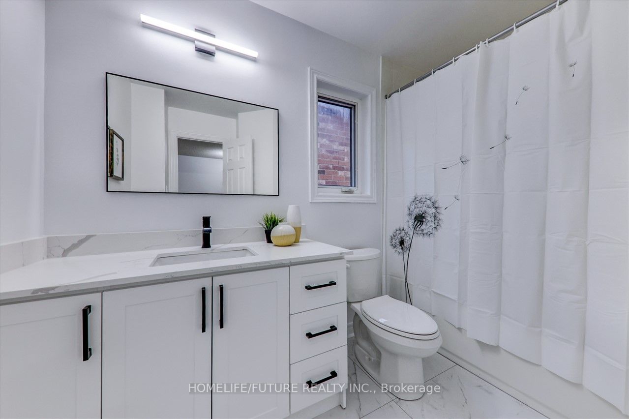 5 Autumnglen Rd