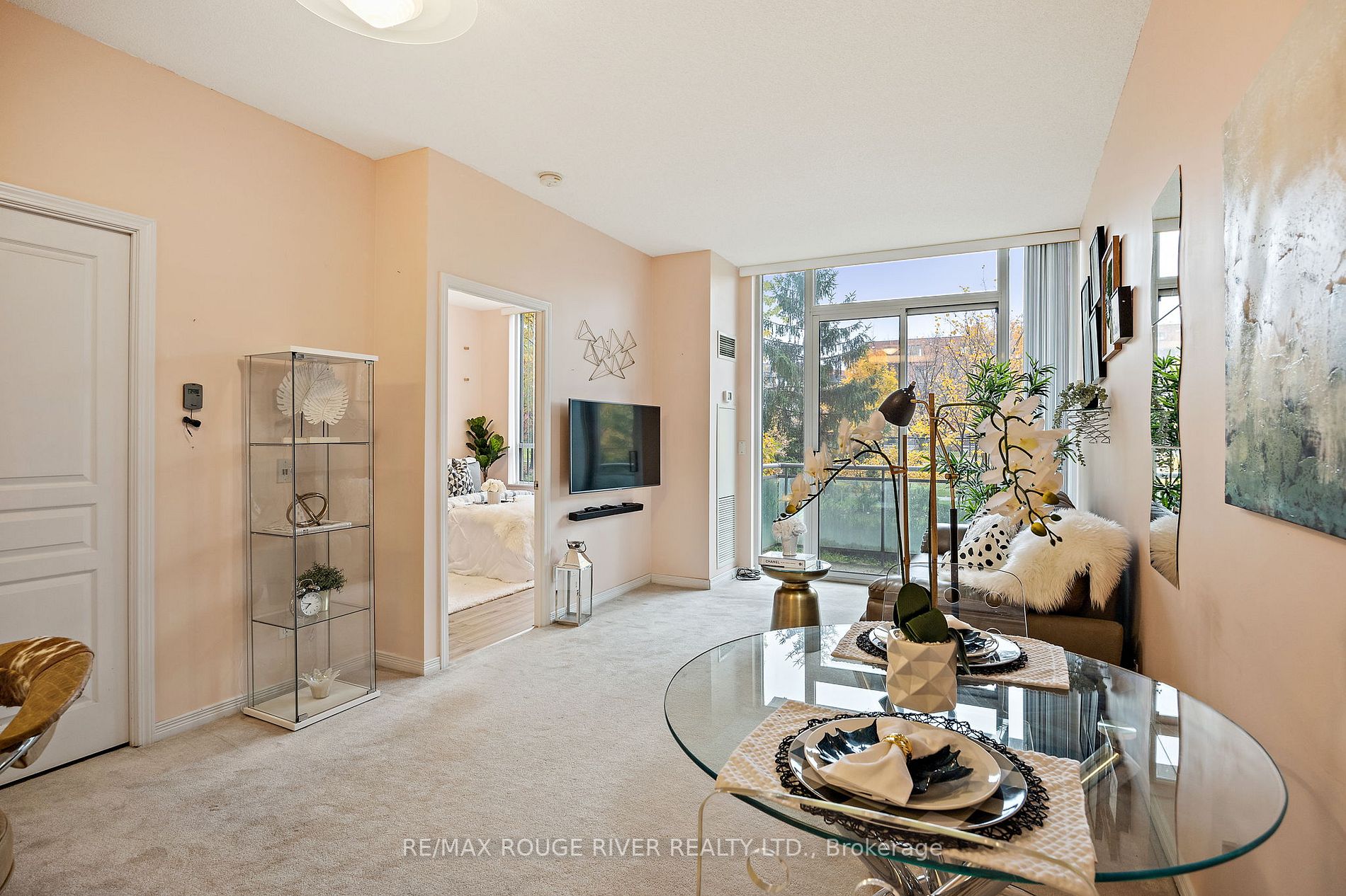 350 Red Maple Road, #101