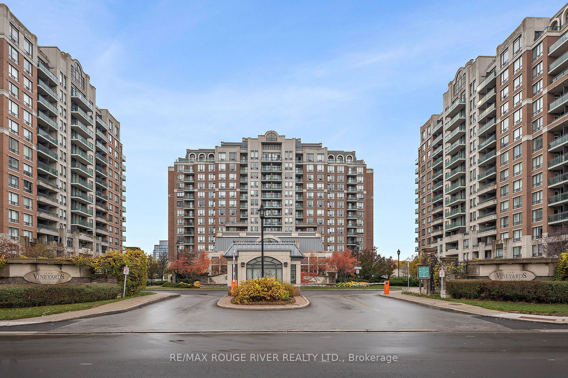 350 Red Maple Road, #101