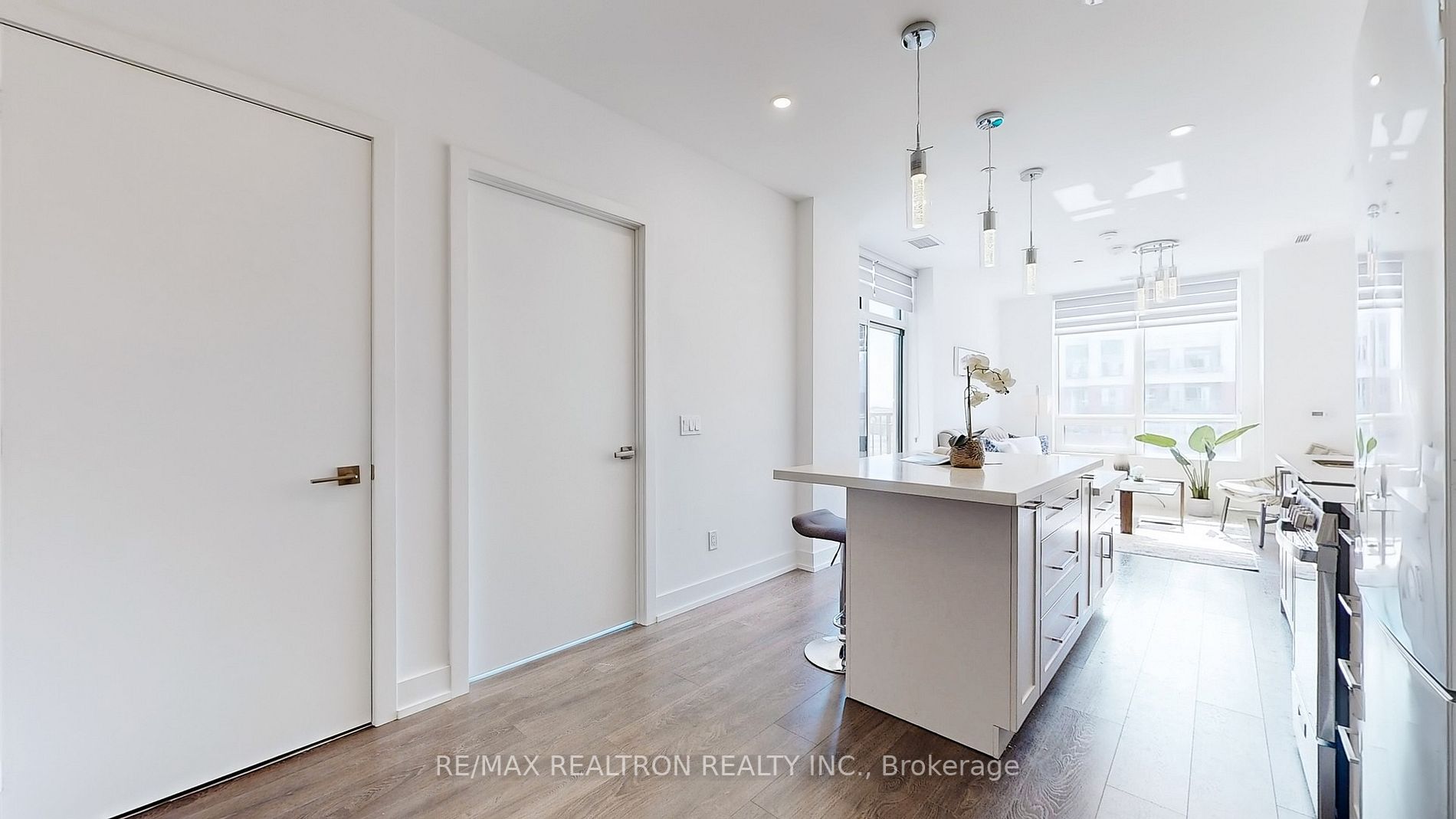 278 Buchanan Drive, #720E