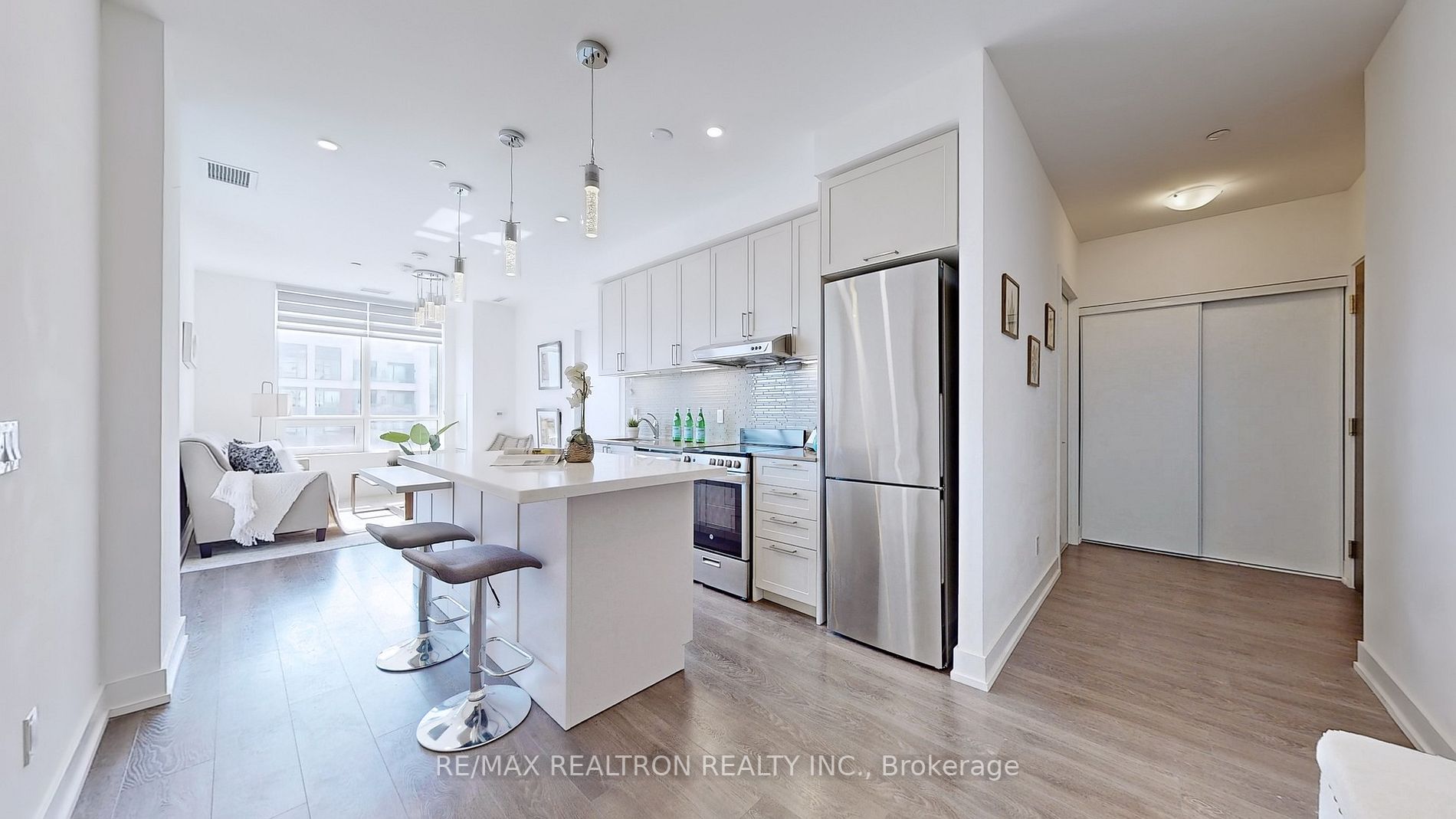 278 Buchanan Drive, #720E