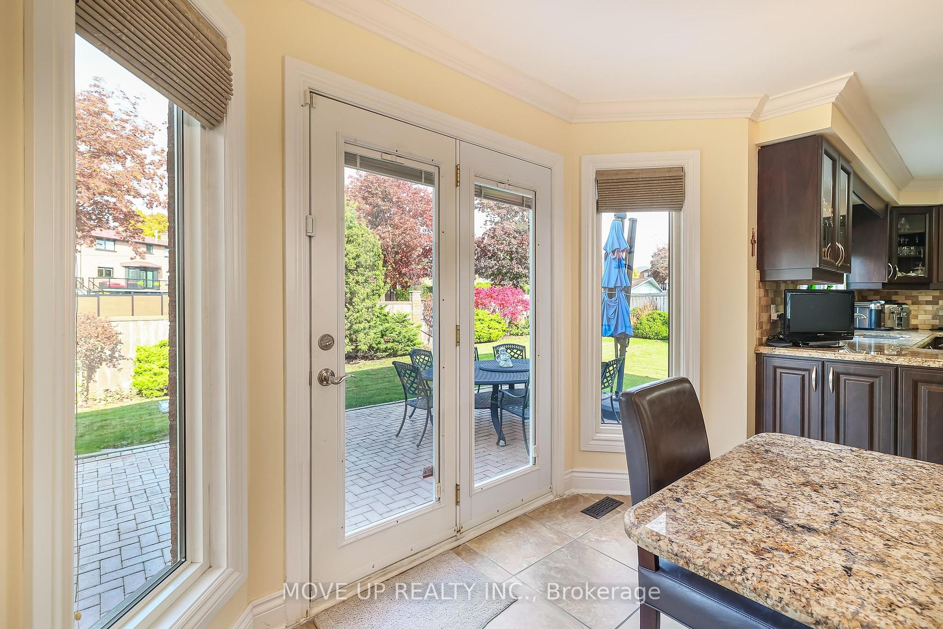 282 Torii St