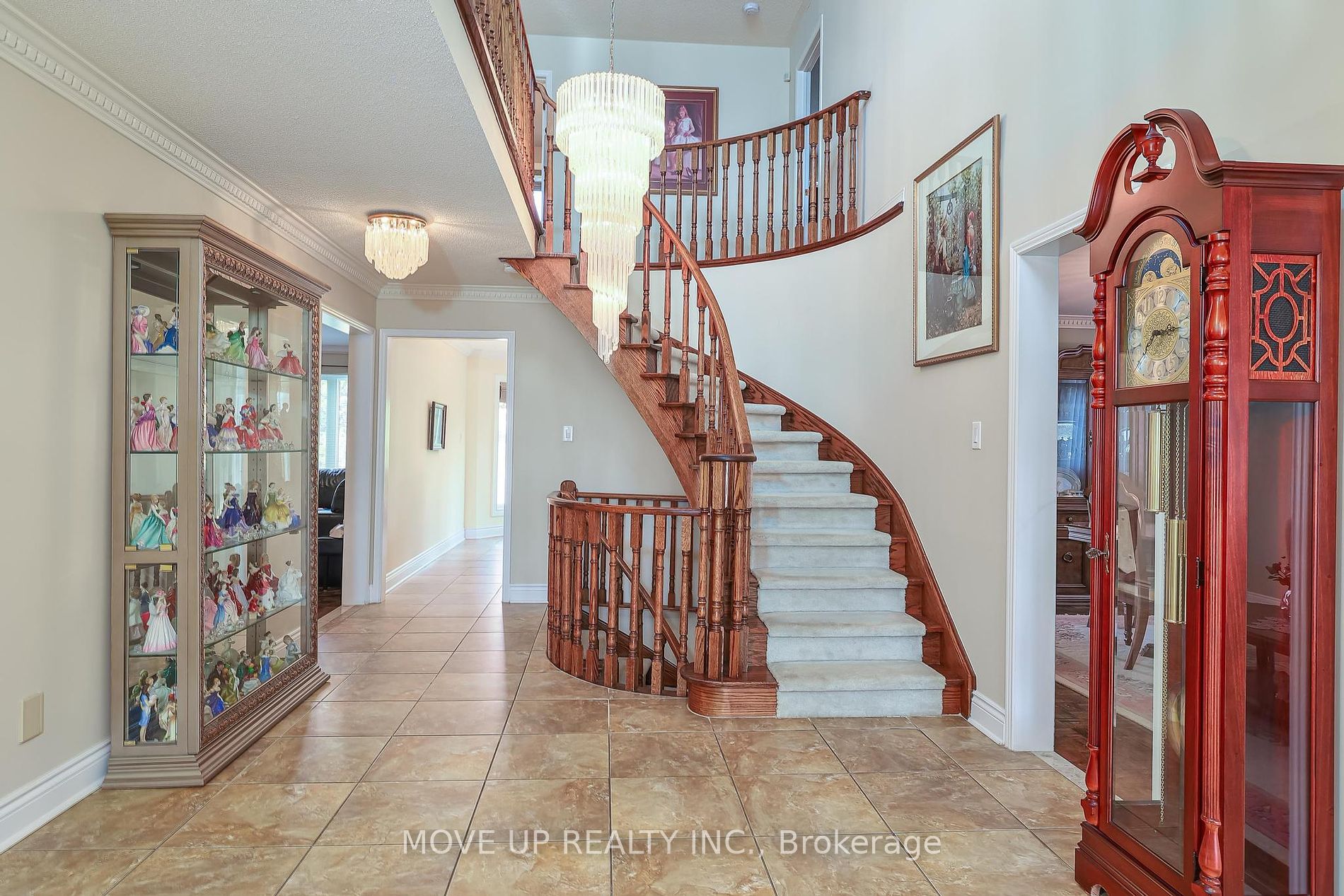 282 Torii St