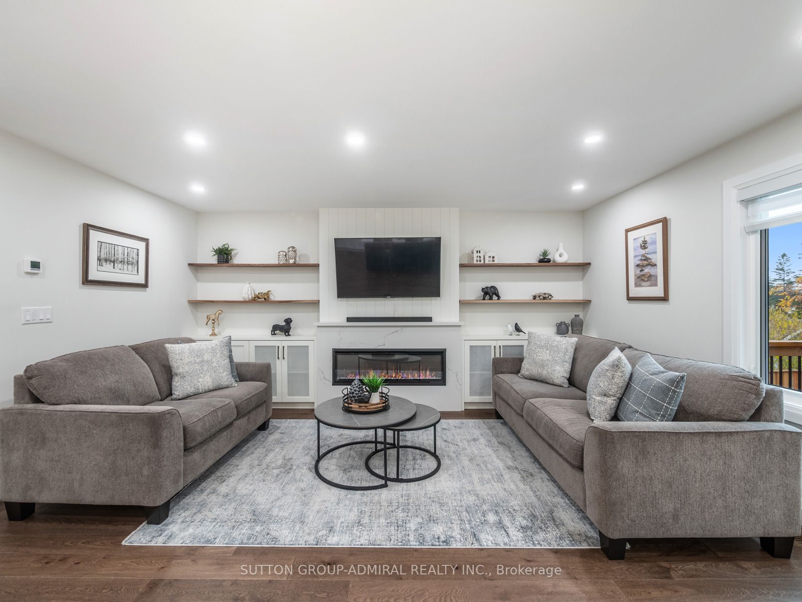 18 Haskell Cres
