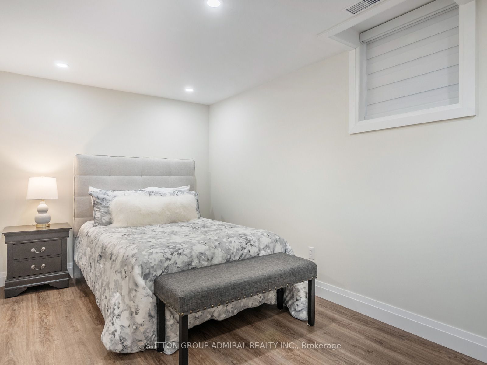18 Haskell Cres