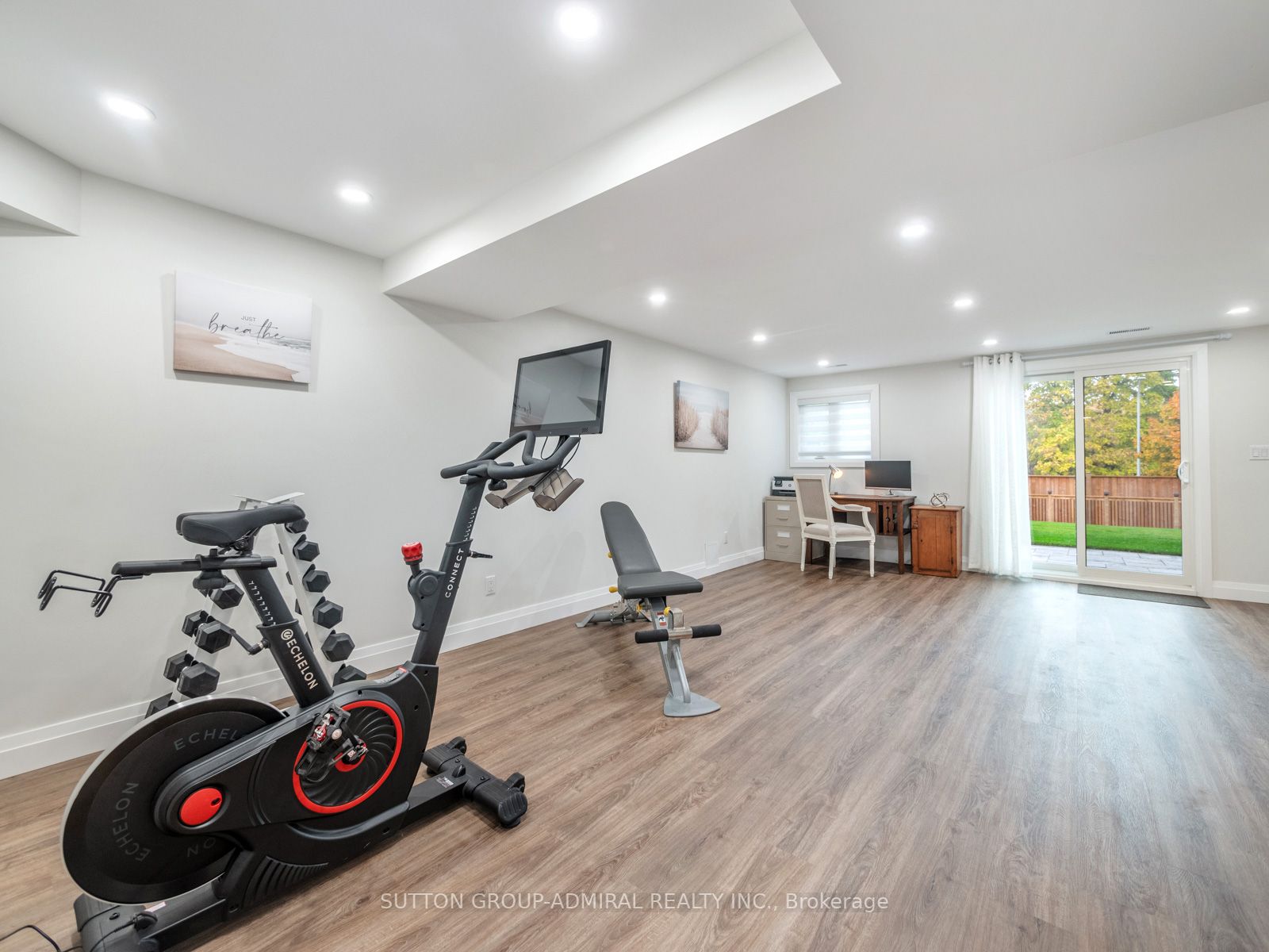 18 Haskell Cres