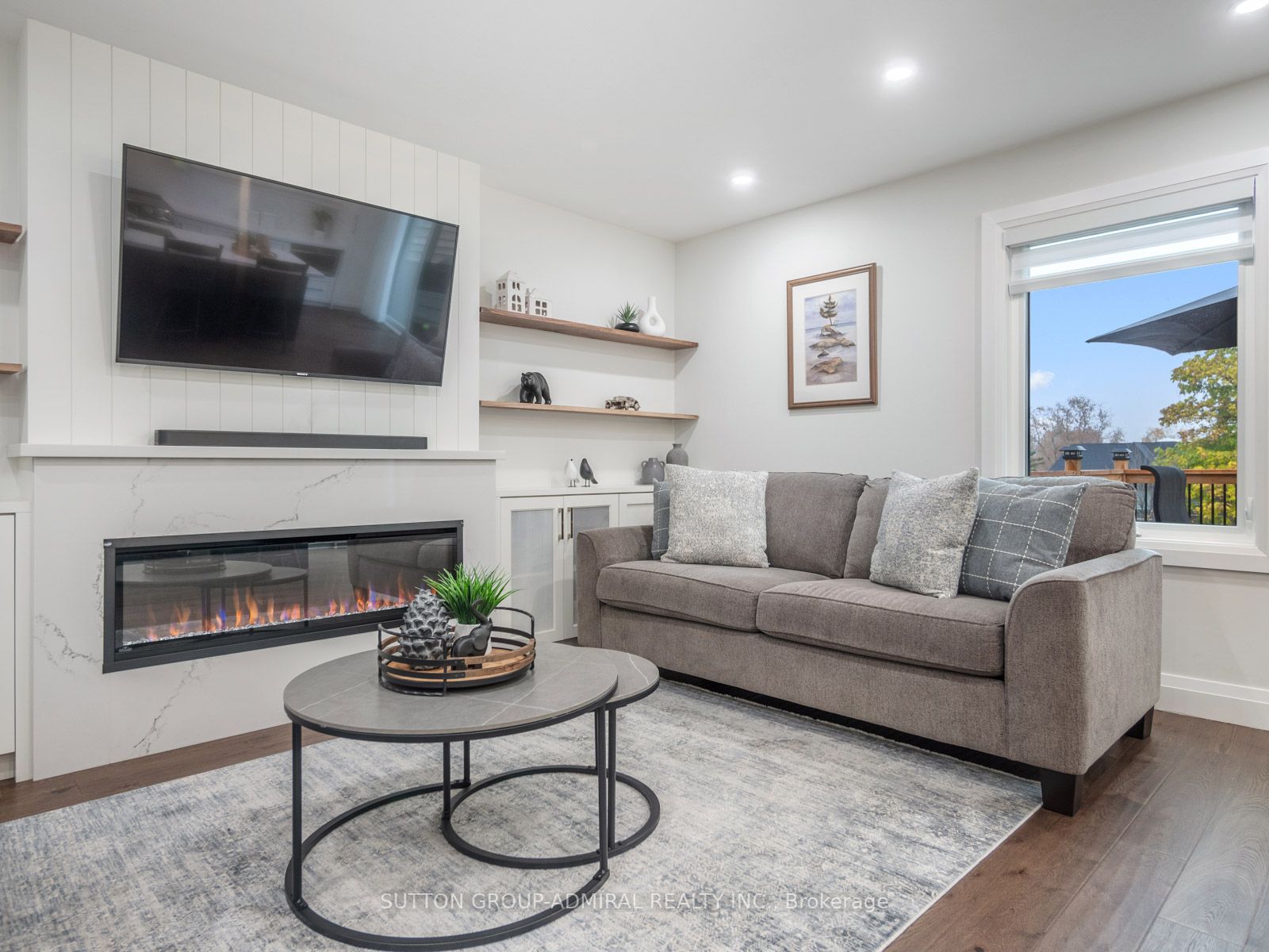 18 Haskell Cres
