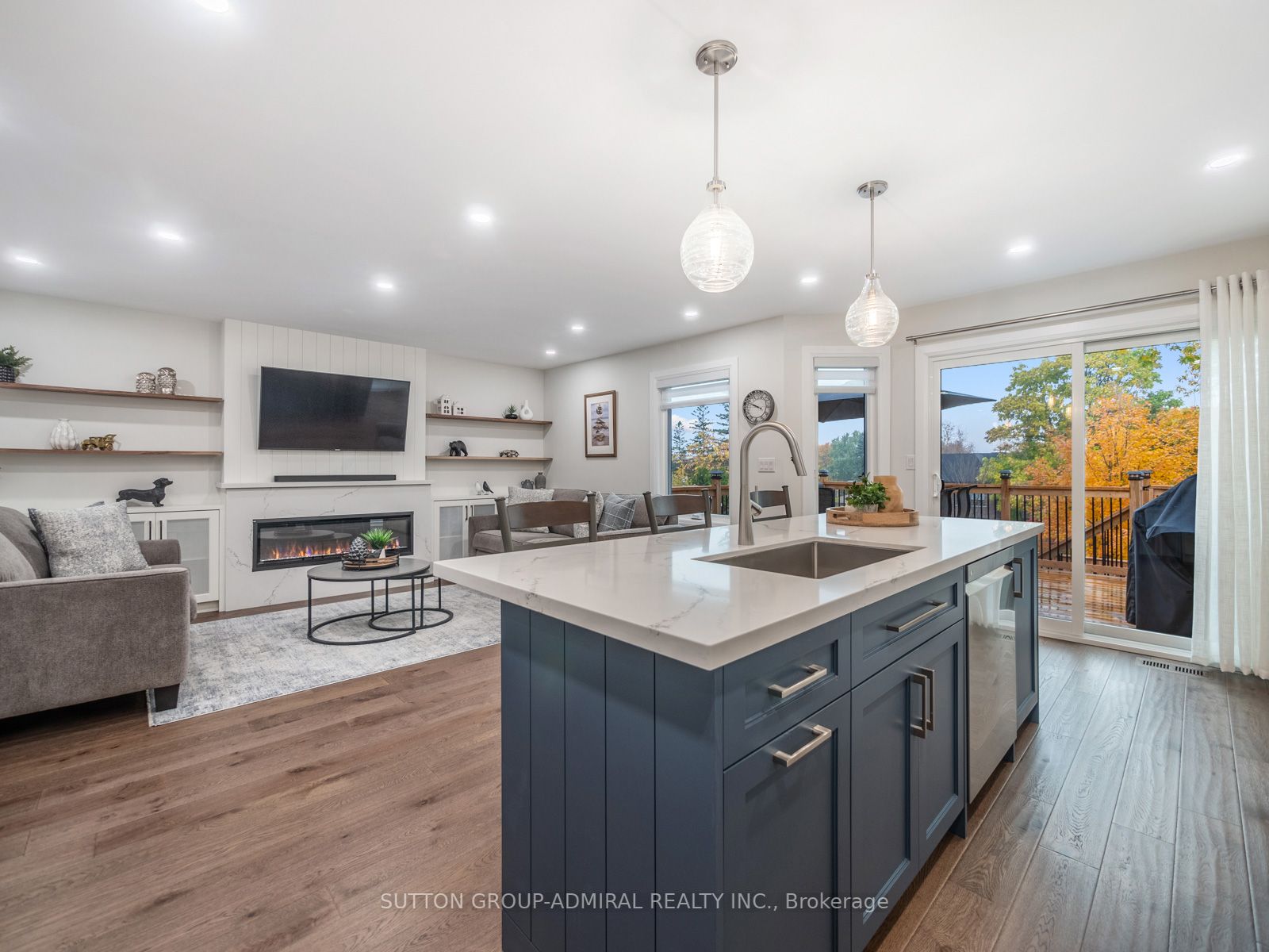 18 Haskell Cres
