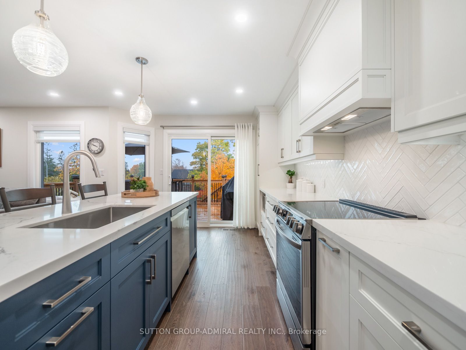 18 Haskell Cres