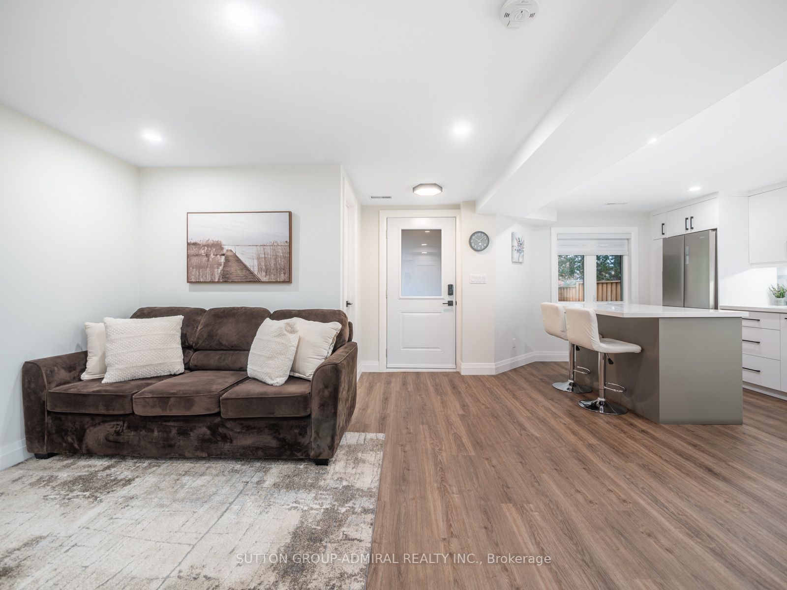 18 Haskell Cres