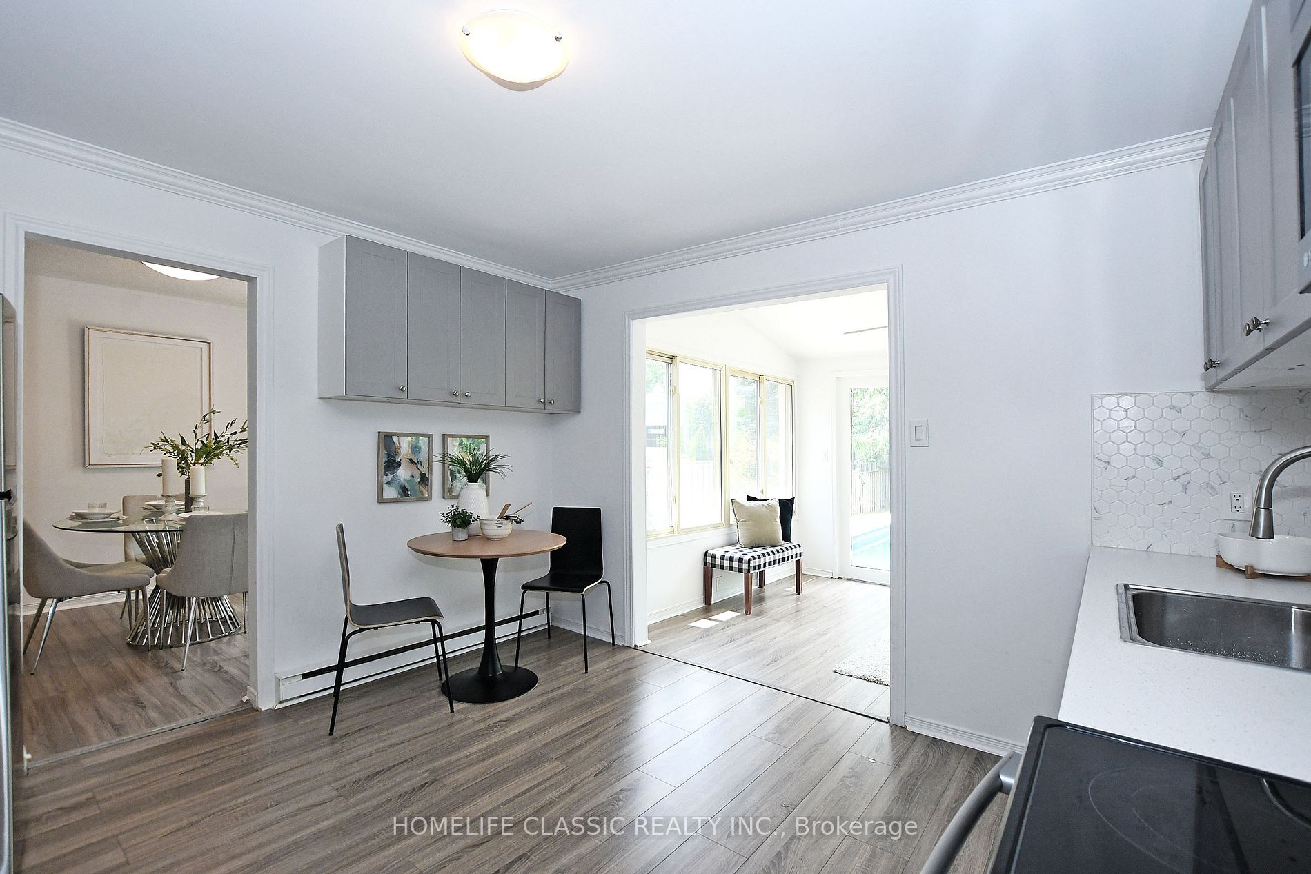 236 Hibiscus Crt N