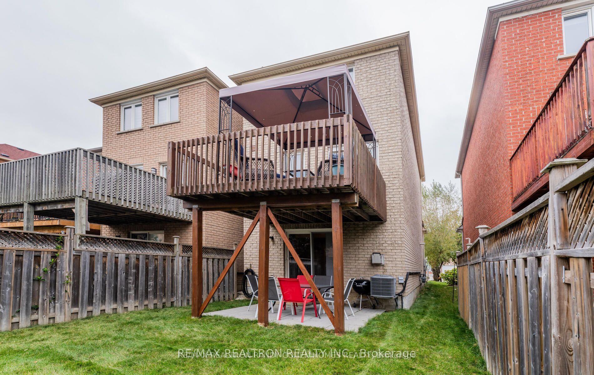 63 Sassafras Circle
