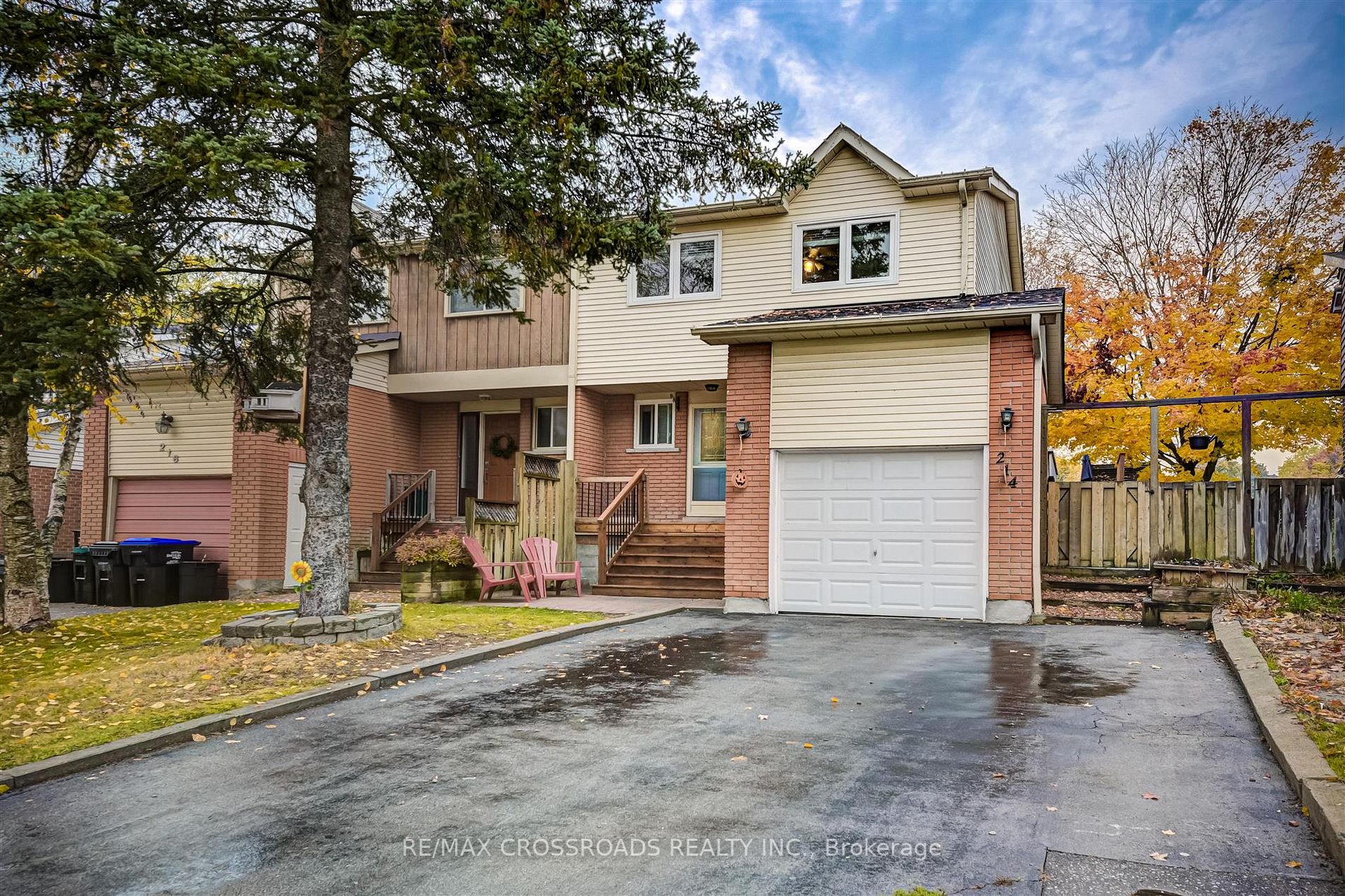 214 Collings Ave