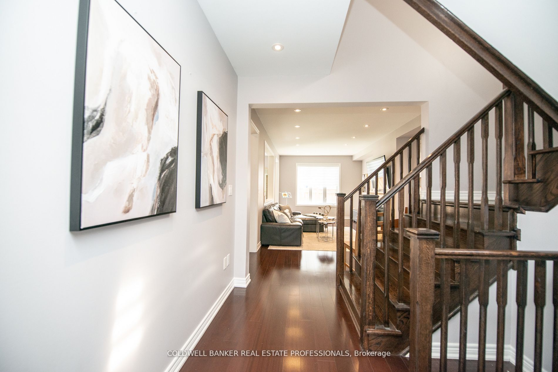 35 Mowder Dr