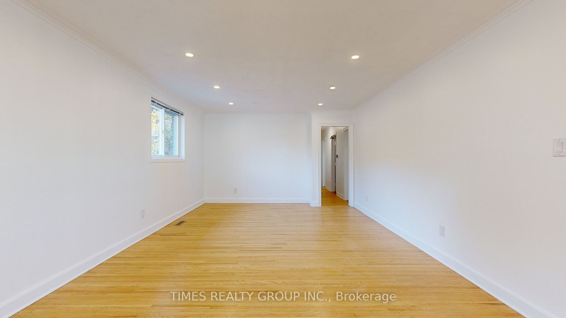 744 Botany Hill Cres