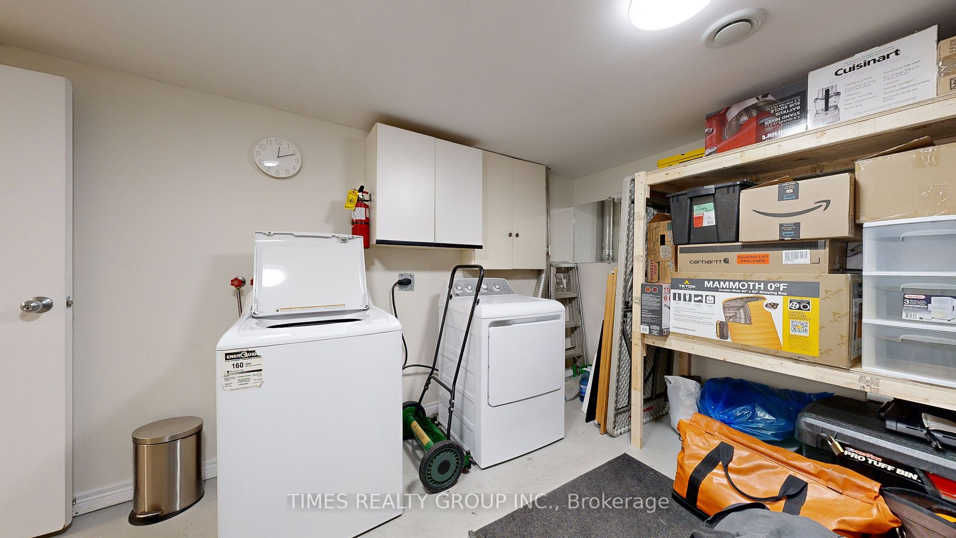 744 Botany Hill Cres