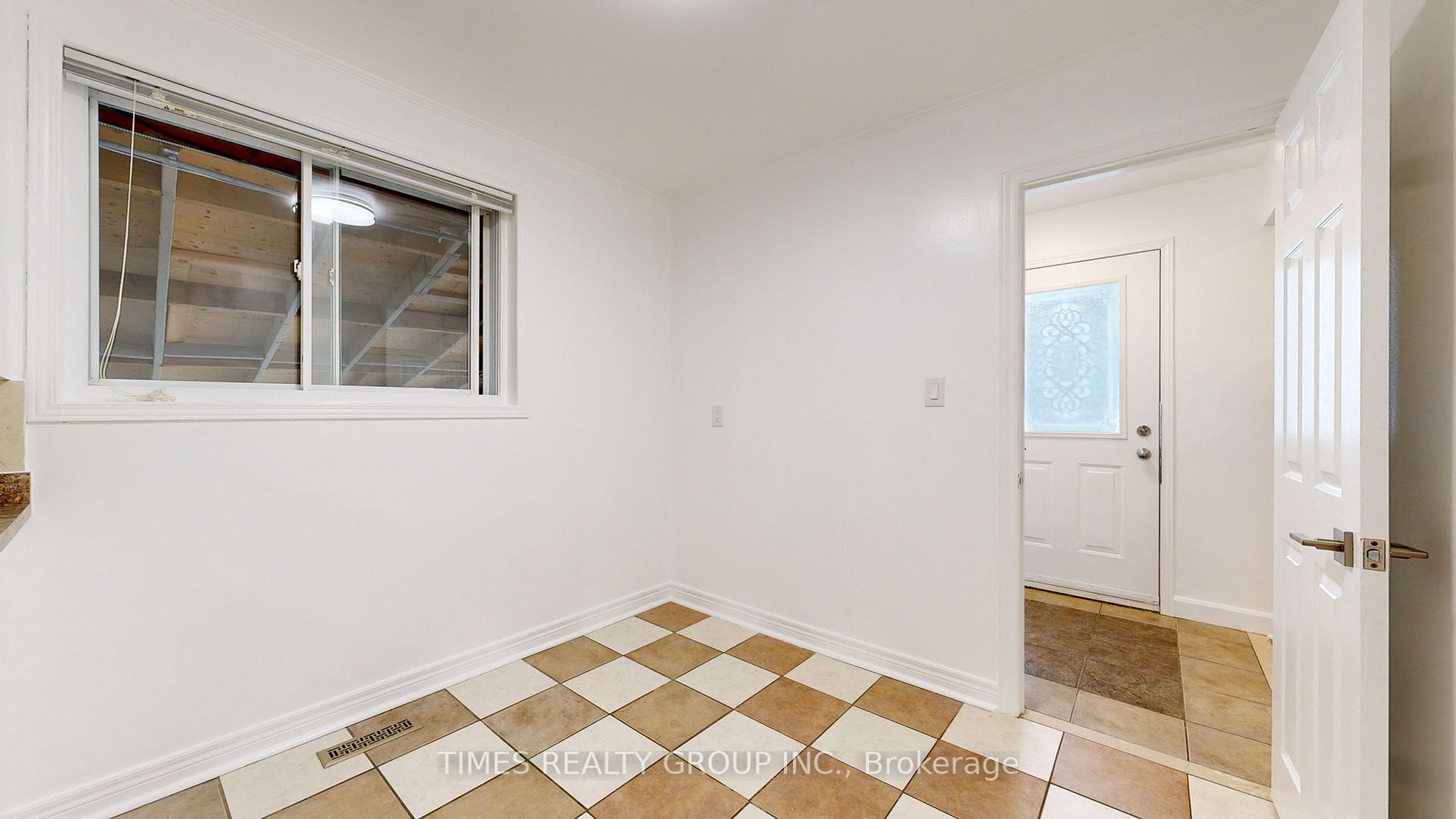 744 Botany Hill Cres
