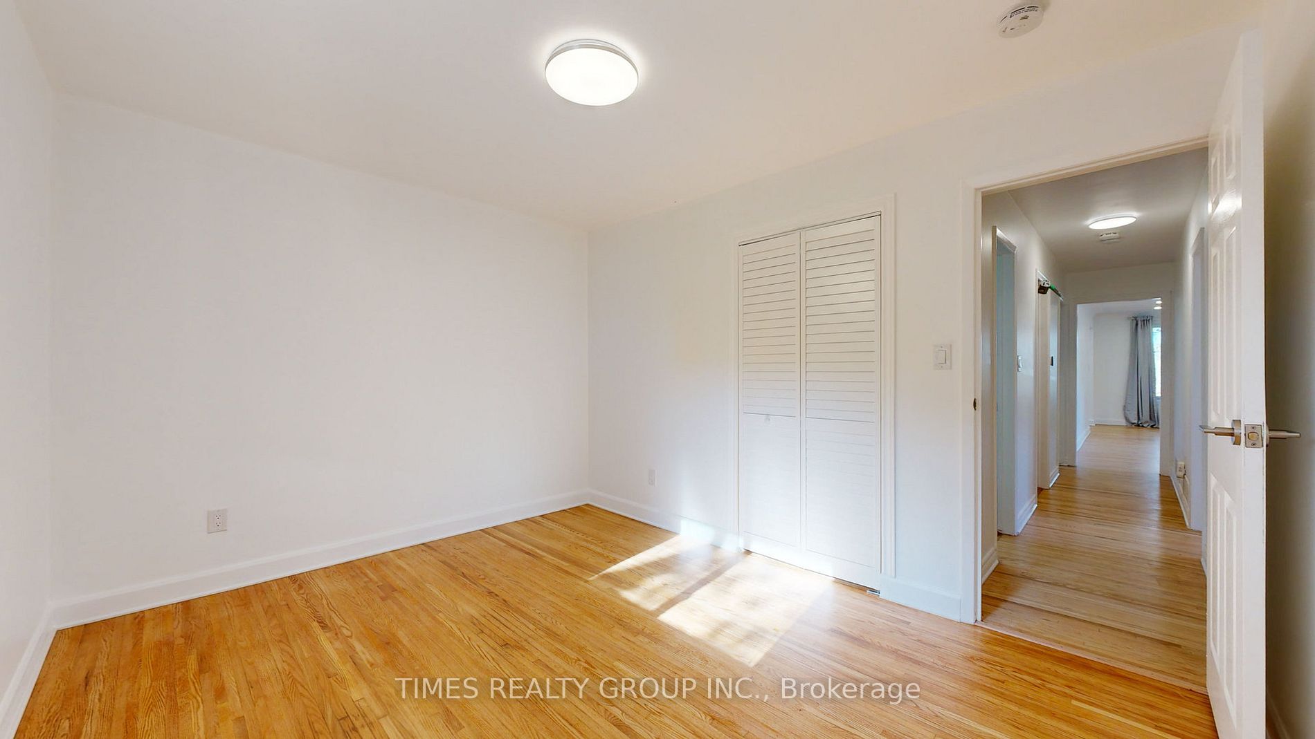 744 Botany Hill Cres