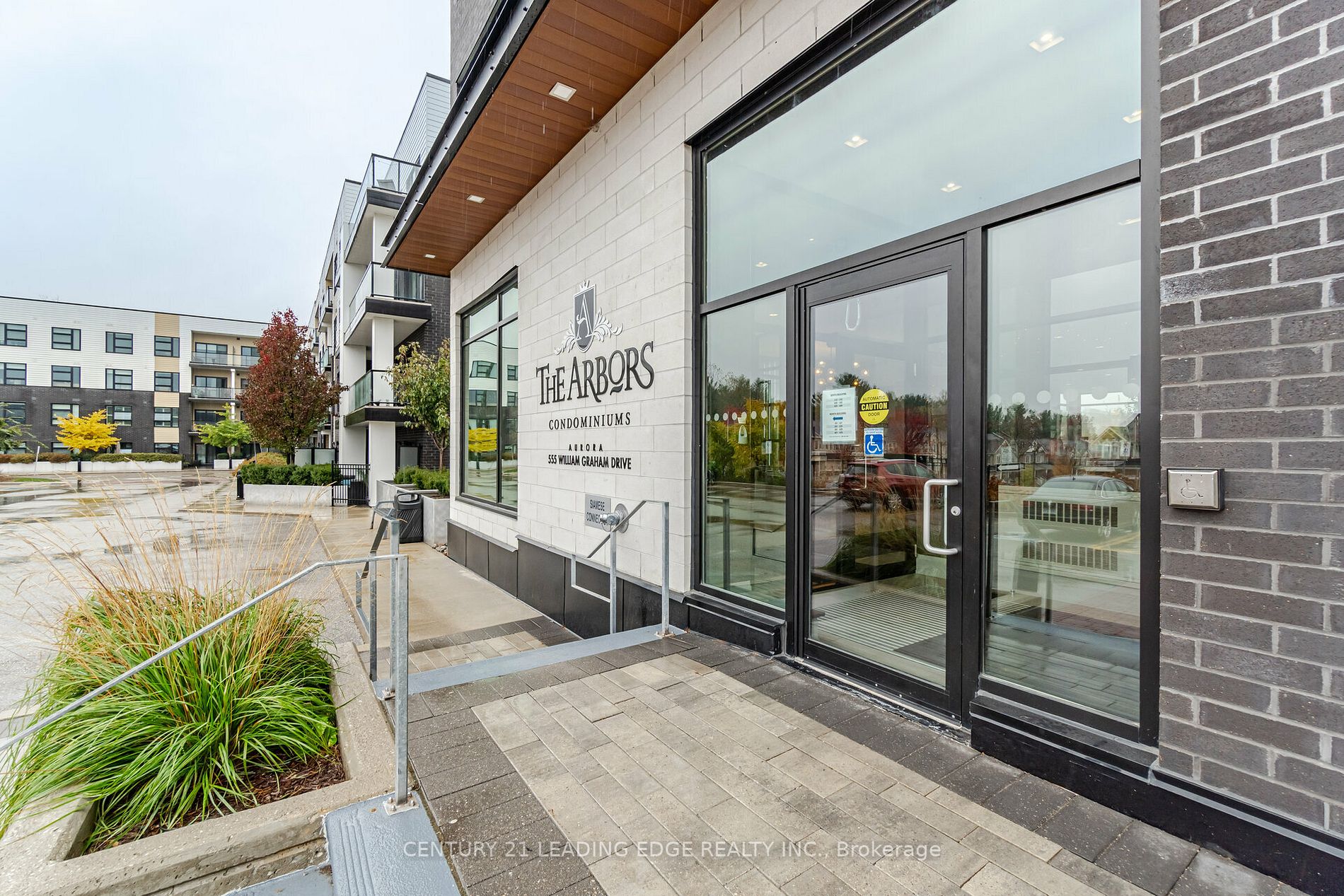 555 William Graham Dr, #215