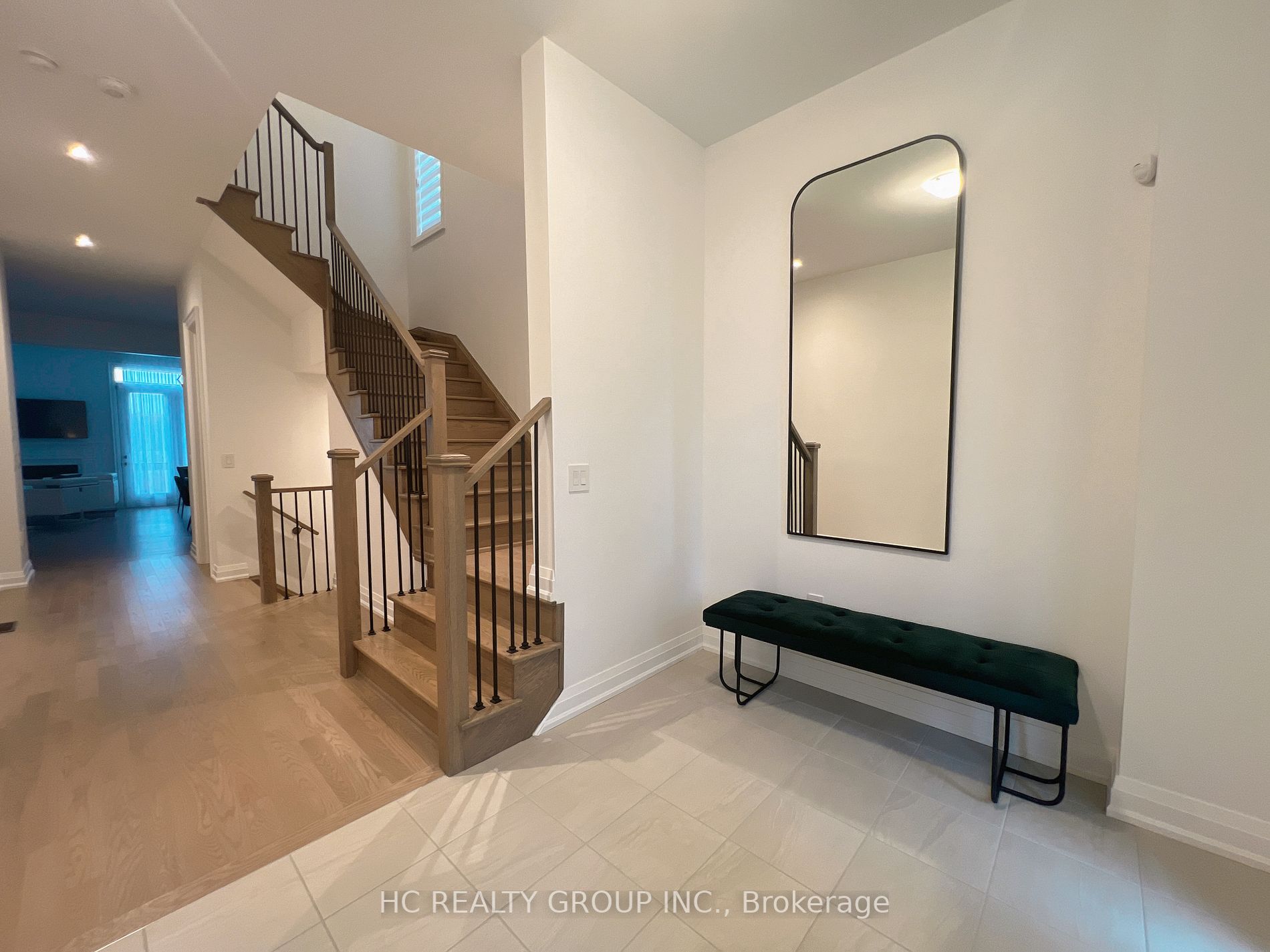 115 Bond Cres