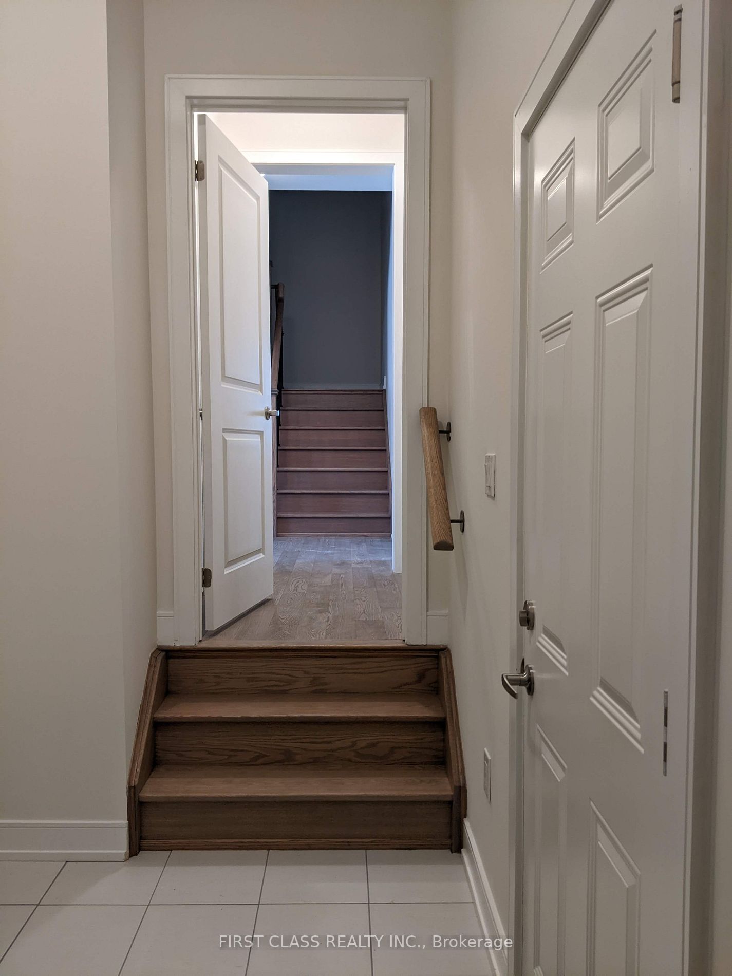 408 Seaview Hts