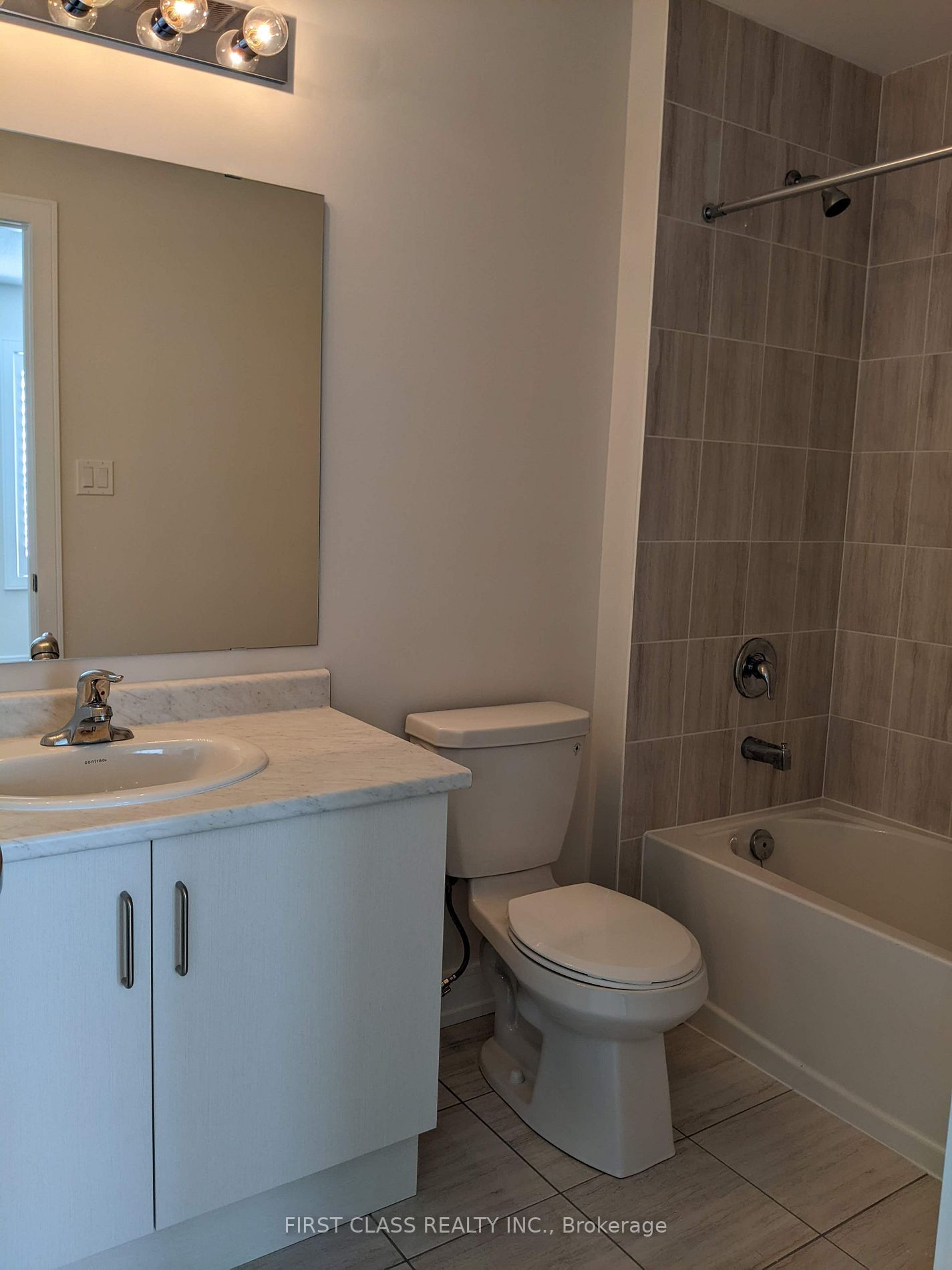 408 Seaview Hts