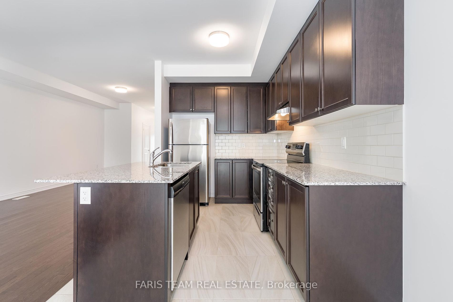 1956 Mcneil St