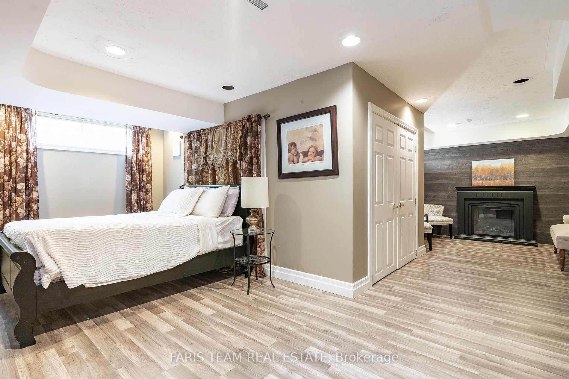 1826 Quantz Cres