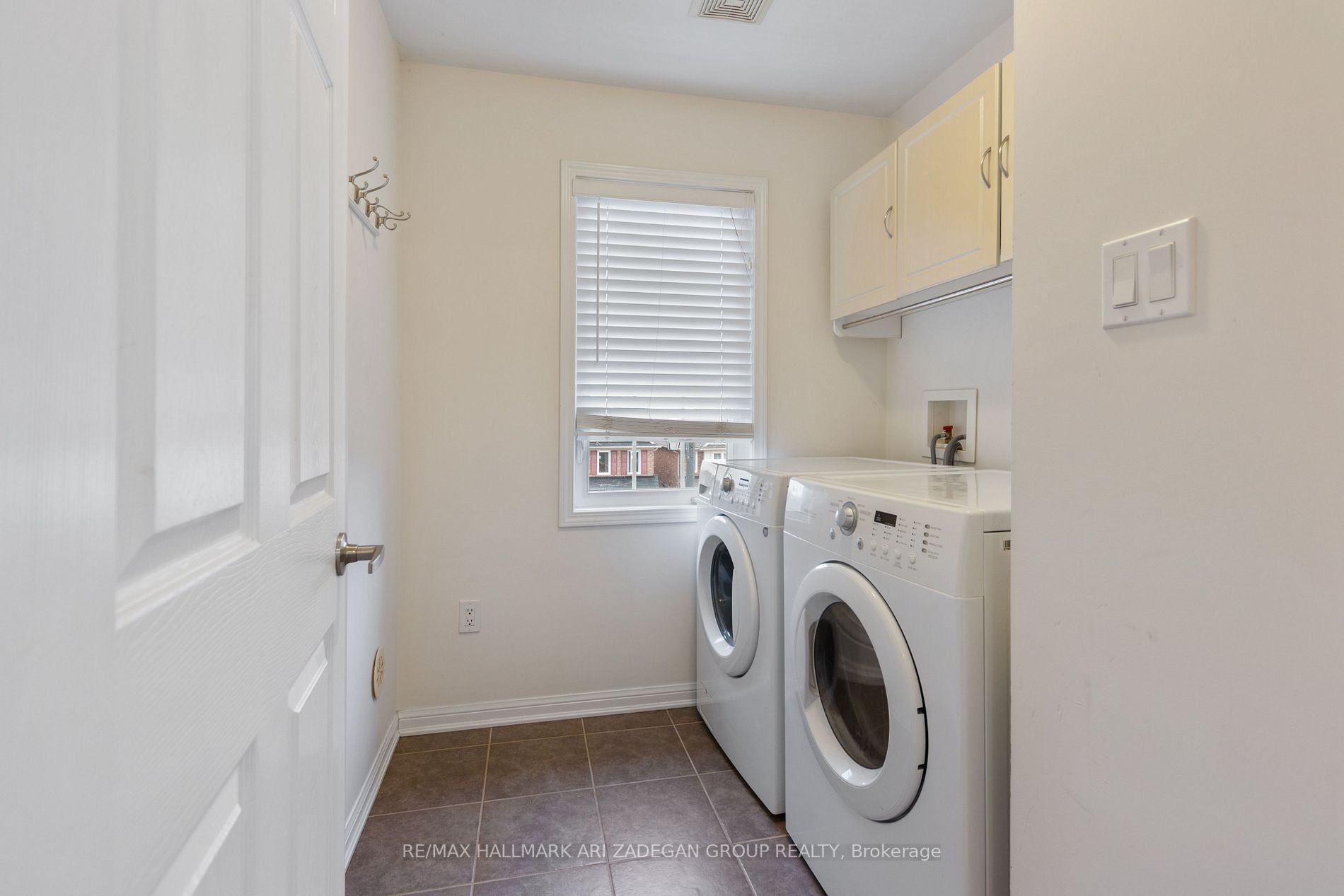 38 Cliff Gunn Rd