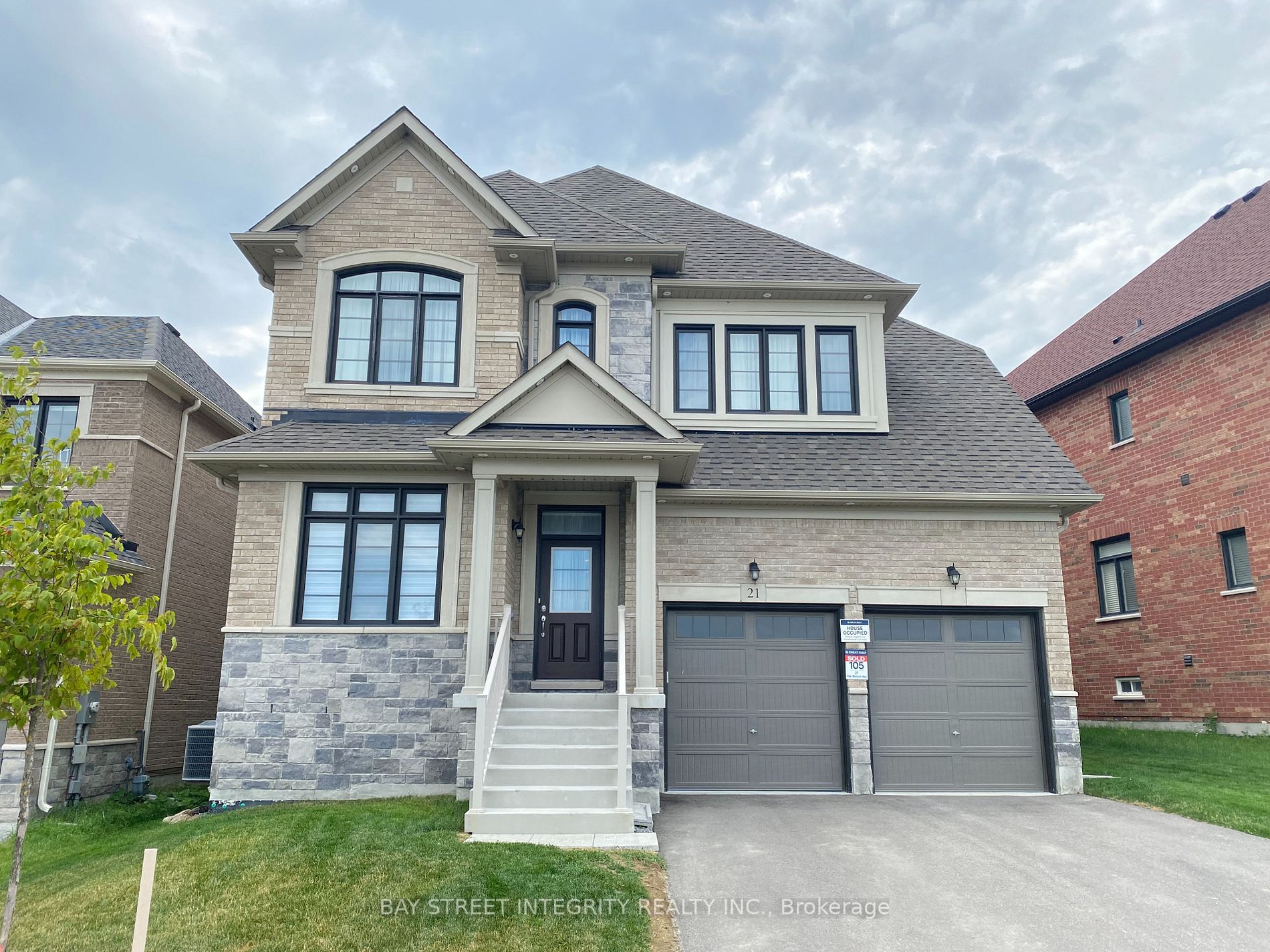21 Pear Blossom Way