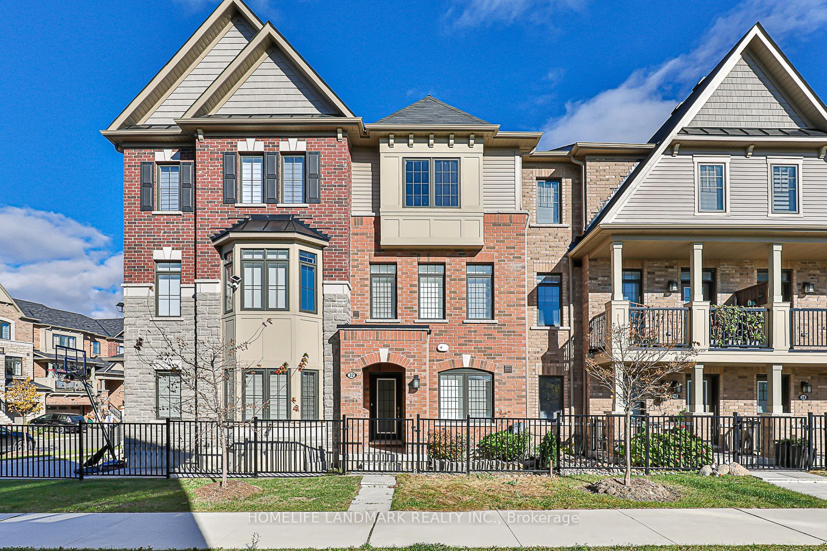 32 Cafaro Lane