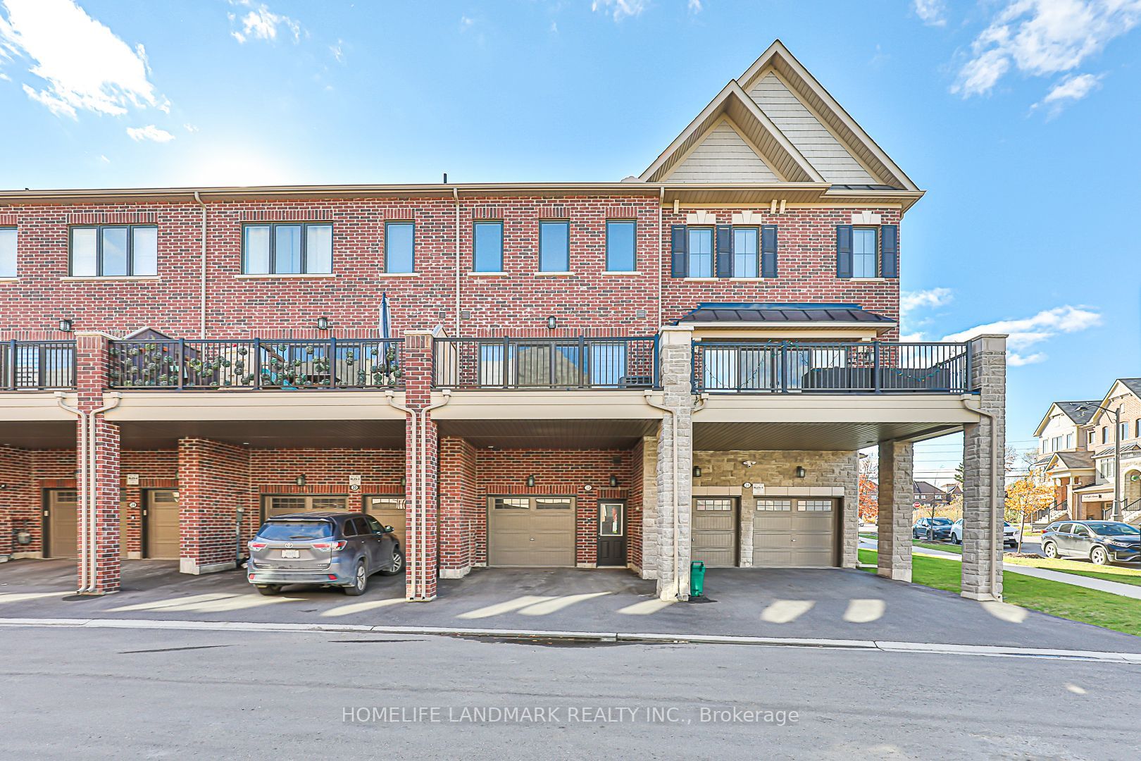 32 Cafaro Lane