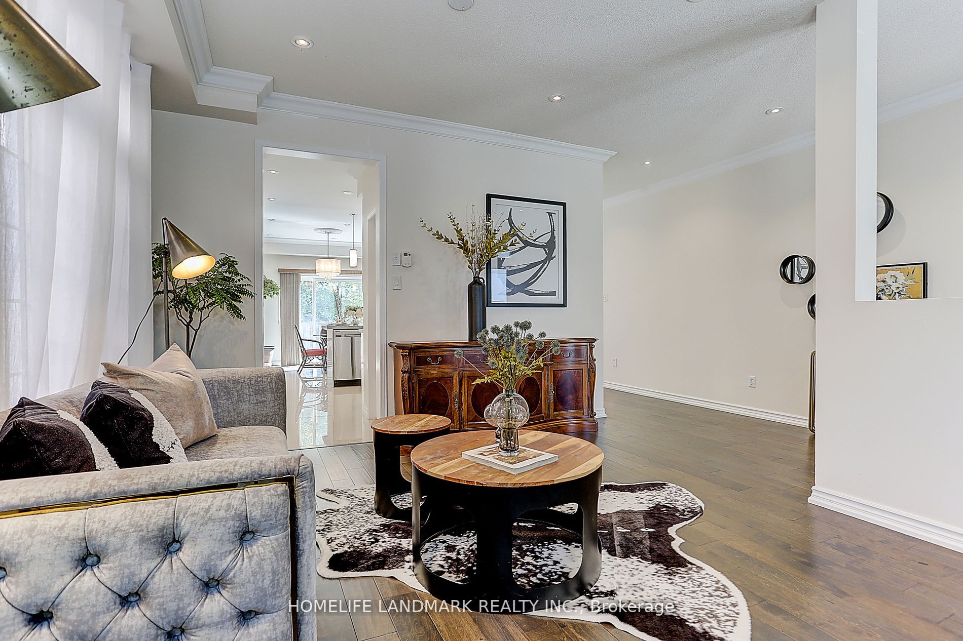 60 Lampton Cres