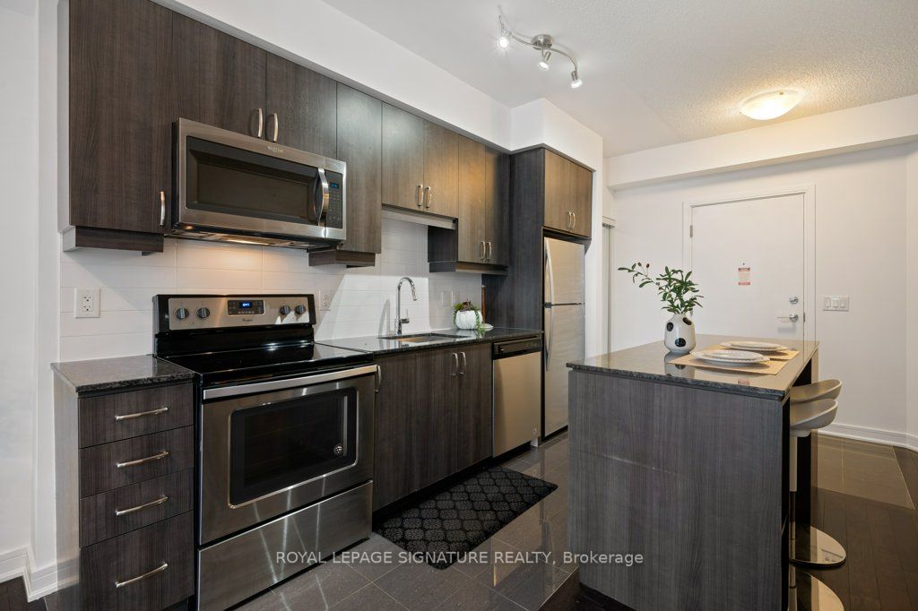 9201 Yonge Street, #707NW