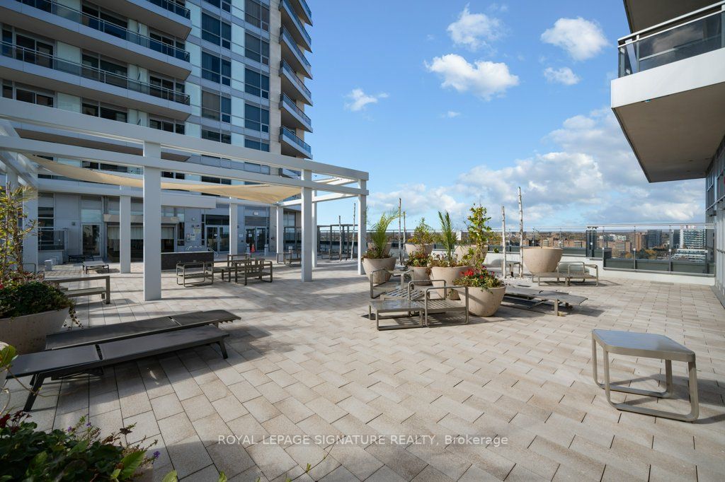 9201 Yonge Street, #707NW
