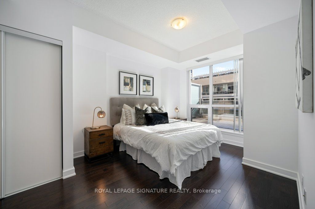 9201 Yonge Street, #707NW