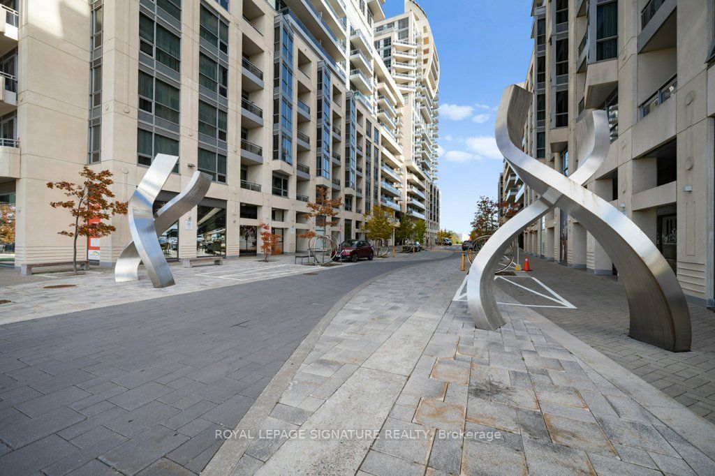 9201 Yonge Street, #707NW