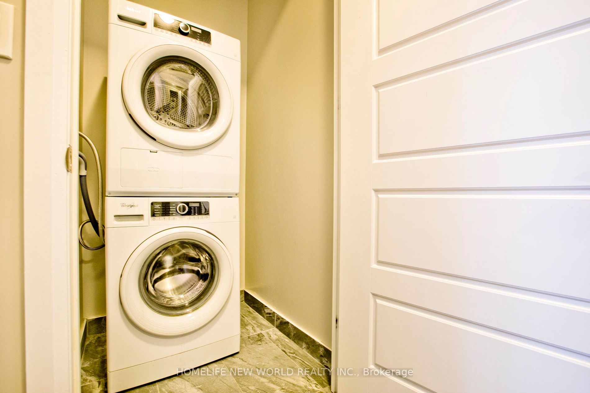 15 Water Walk Dr, #115