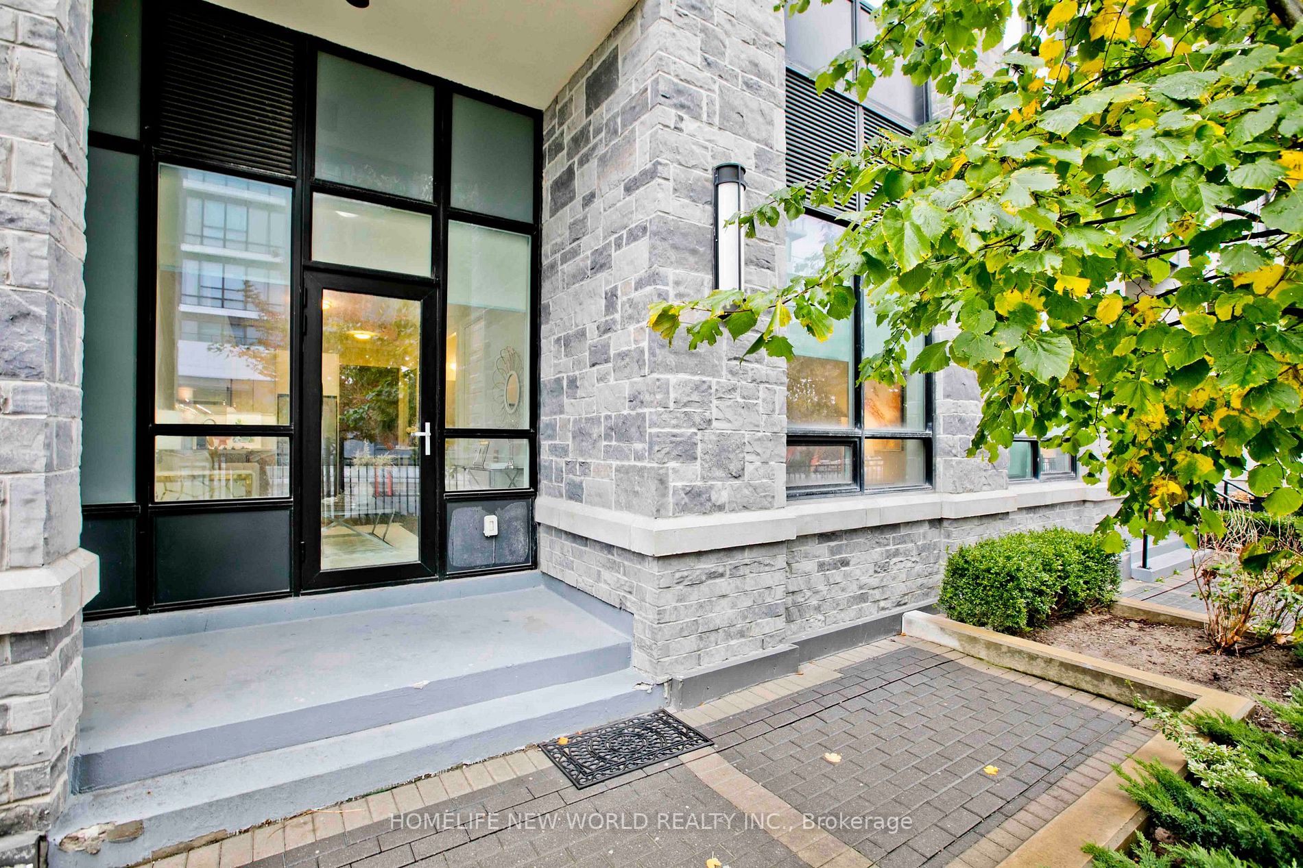 15 Water Walk Dr, #115