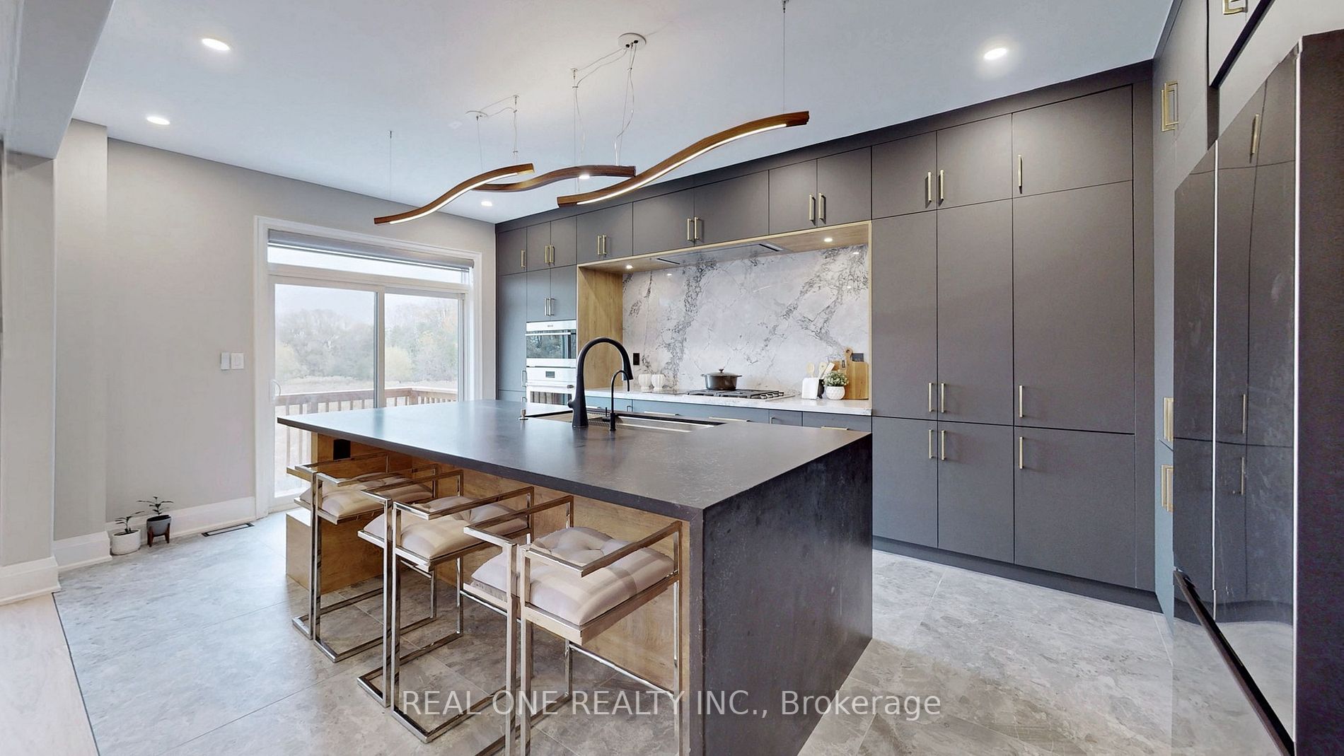 169 Bawden Dr