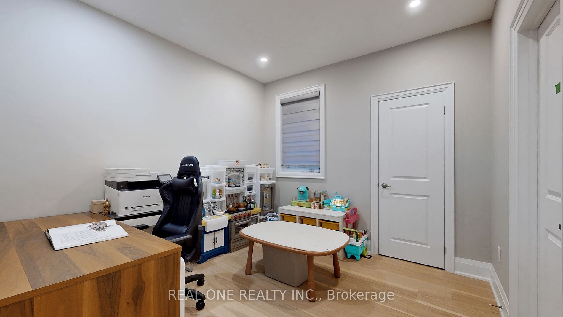 169 Bawden Dr