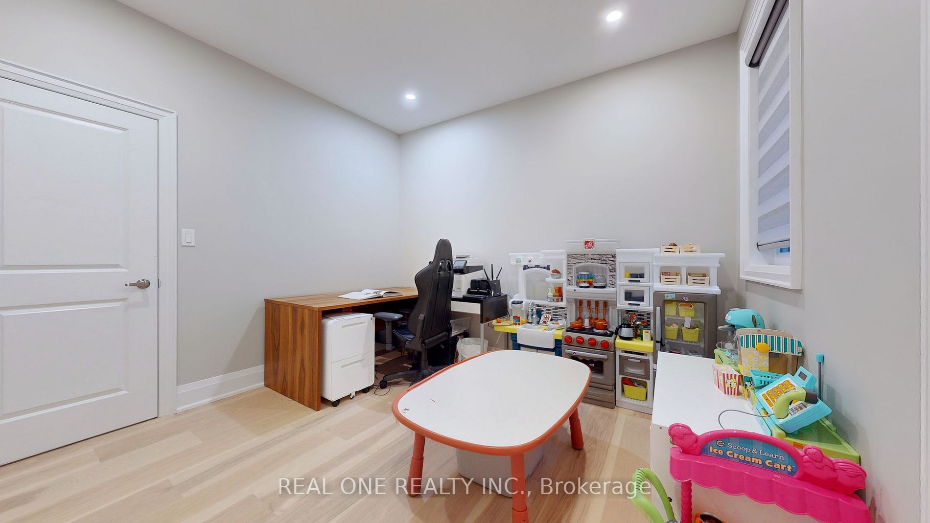 169 Bawden Dr