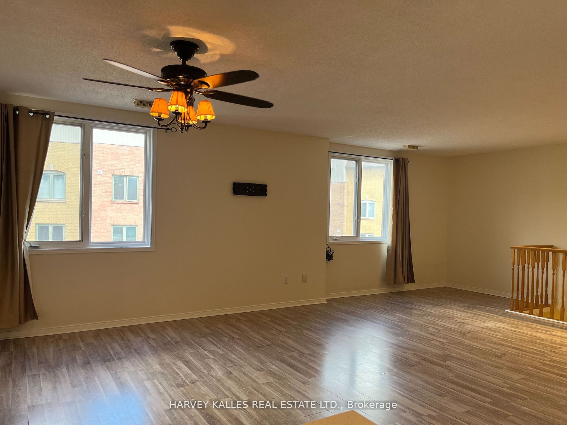 75 Weldrick Rd E, #606