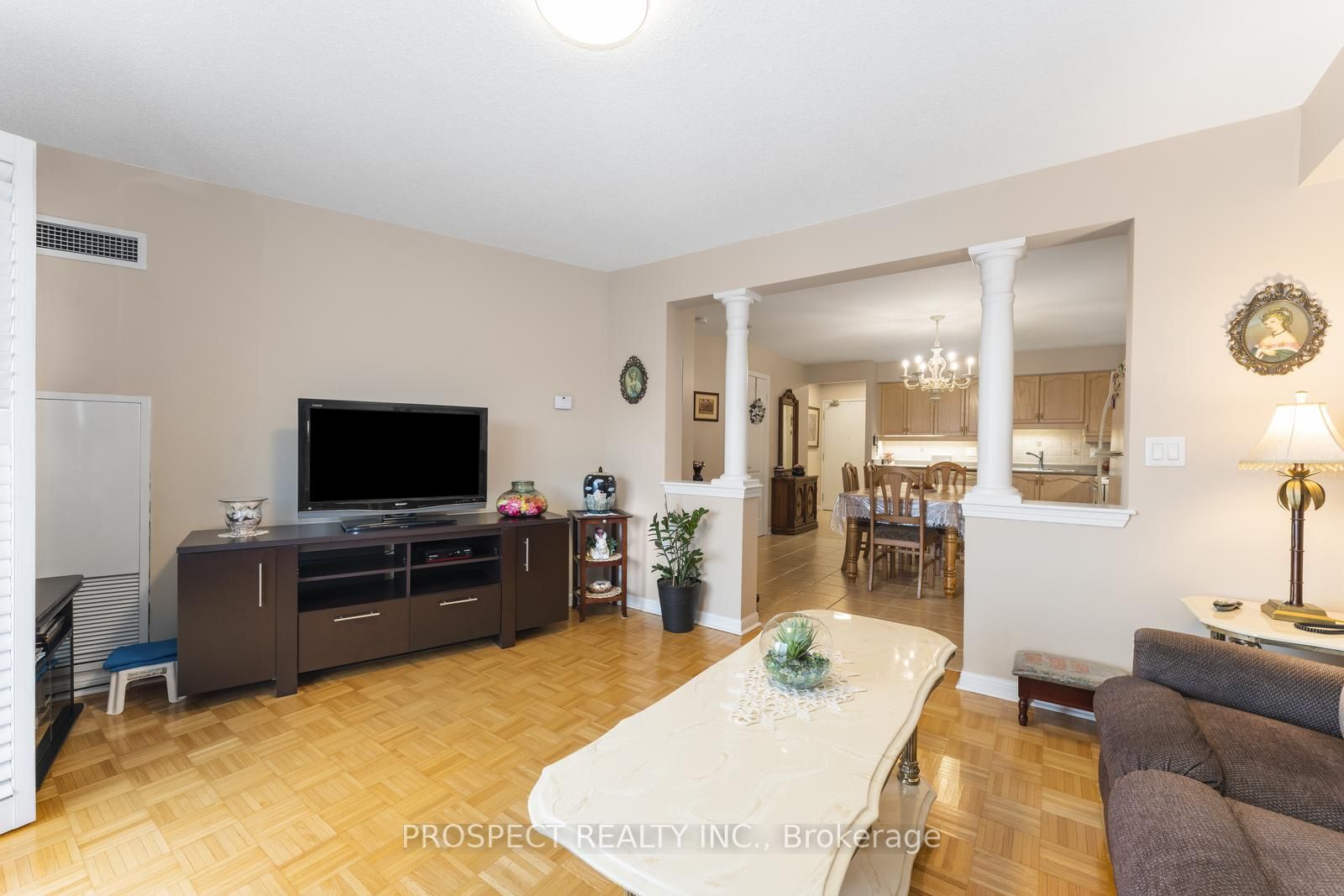2500 Rutherford Rd N, #211
