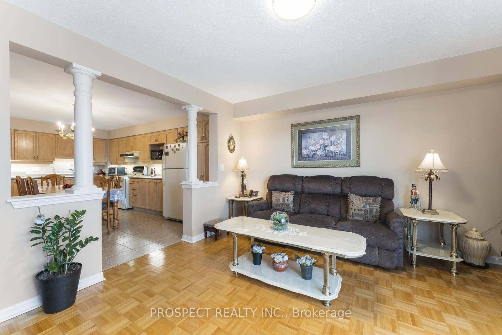 2500 Rutherford Rd N, #211