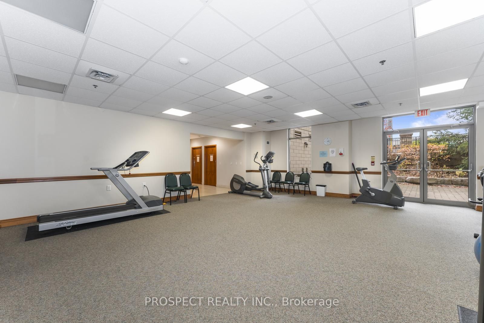 2500 Rutherford Rd N, #211