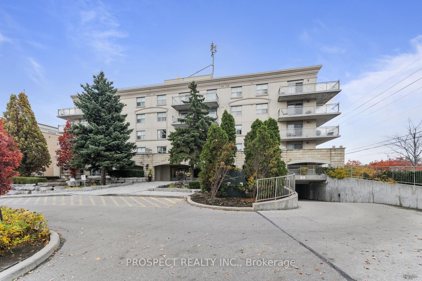 2500 Rutherford Rd N, #211