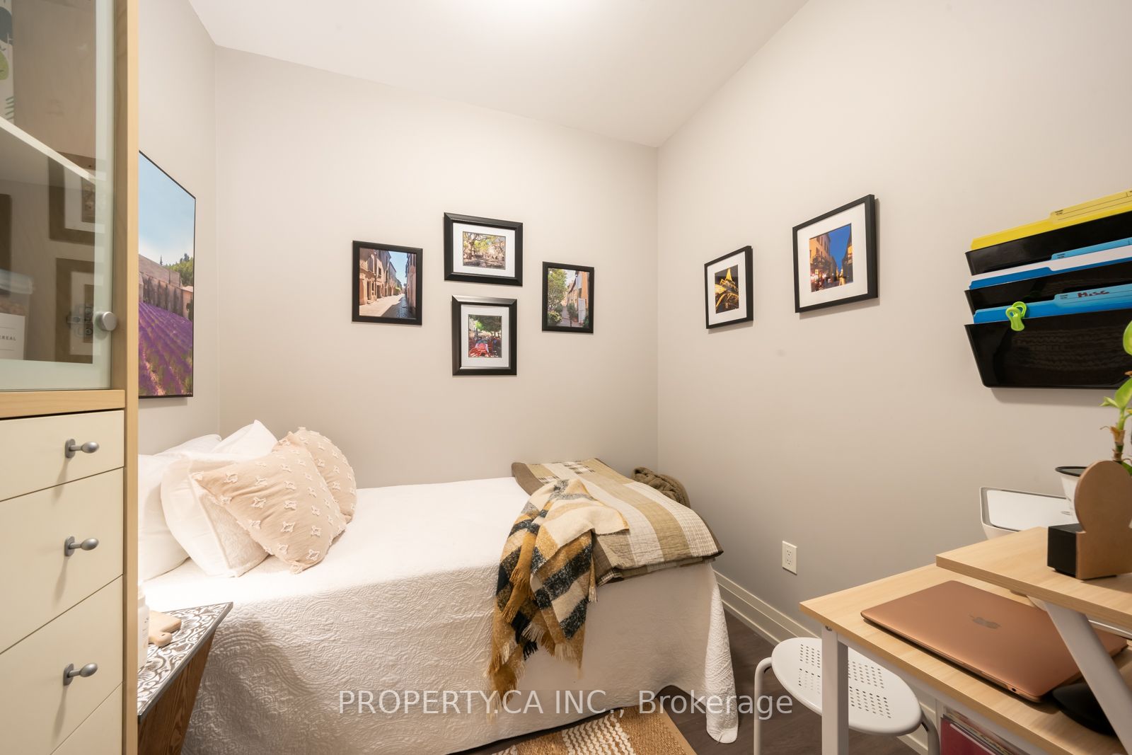 555 William Graham Dr, #337