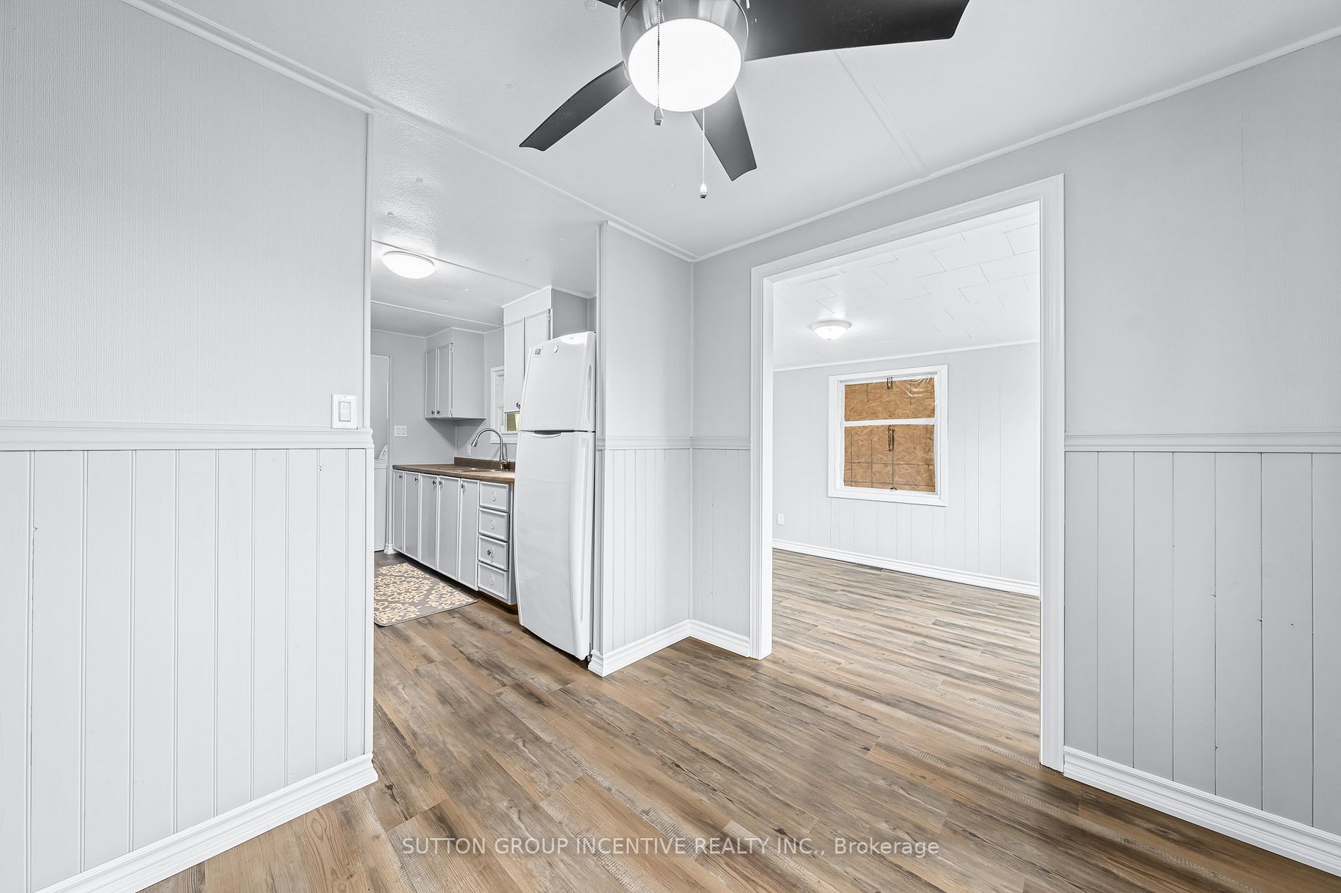 20 Weeping Willow Dr