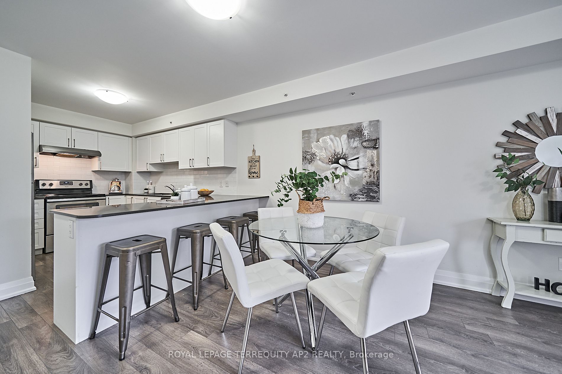 481 Rupert Ave, #2204
